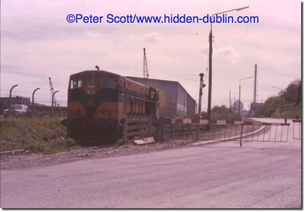 149 crossing level crossing new ross