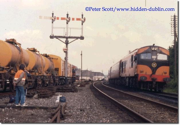 CIE 007 passes the weedspray, 11 June 1987, picture copyright Peter Scott