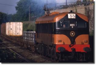 Testing equipment on rail bogie flat, Limerick junction